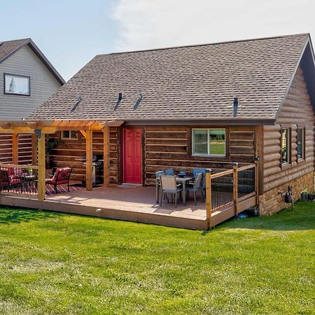 Whispering Pines Cabin With Pool, Lake And Golf Access! Villa Pine Lake Eksteriør bilde